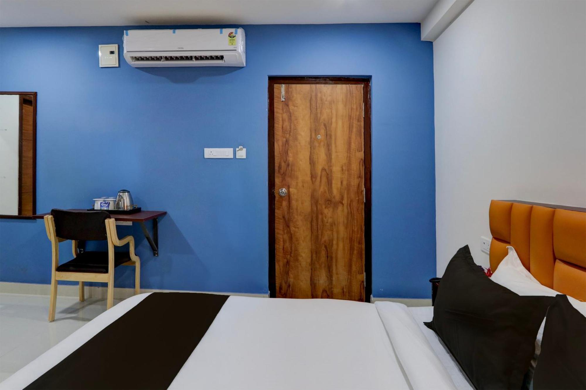 Super Townhouse The Cinco Bliss Near Ikea, Wells Forgo, Kims, Care Hospitals Hotel Hyderabad Luaran gambar