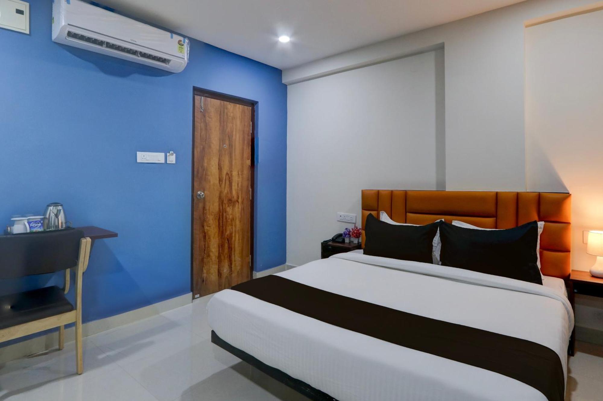 Super Townhouse The Cinco Bliss Near Ikea, Wells Forgo, Kims, Care Hospitals Hotel Hyderabad Luaran gambar