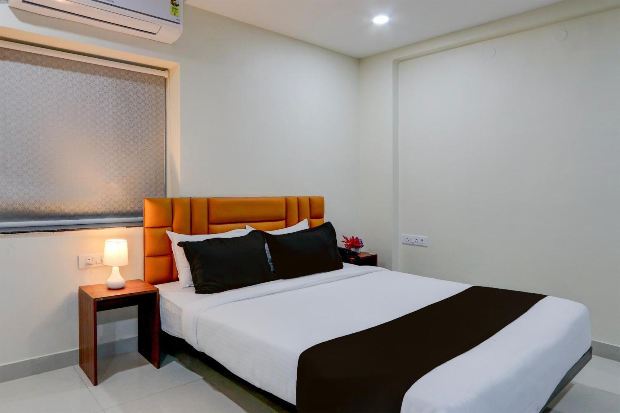 Super Townhouse The Cinco Bliss Near Ikea, Wells Forgo, Kims, Care Hospitals Hotel Hyderabad Luaran gambar